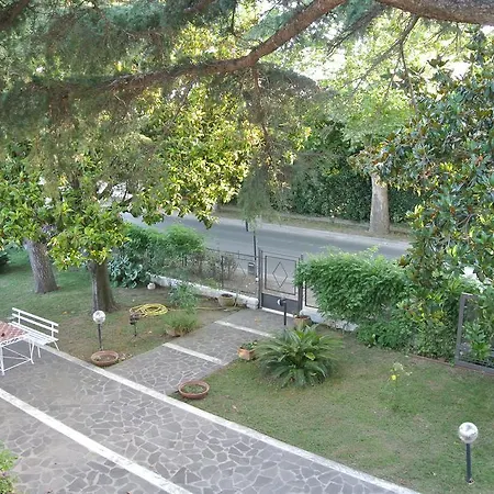 Nicodemo Bed & Breakfast 4*