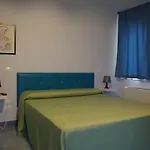 Nicodemo 4*